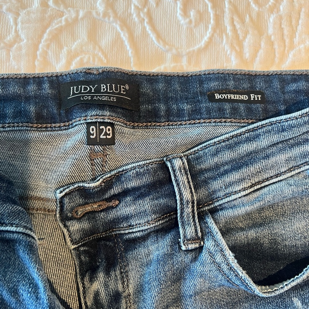 Judy Blue Women's Boyfriend Jeans - Medium Blue